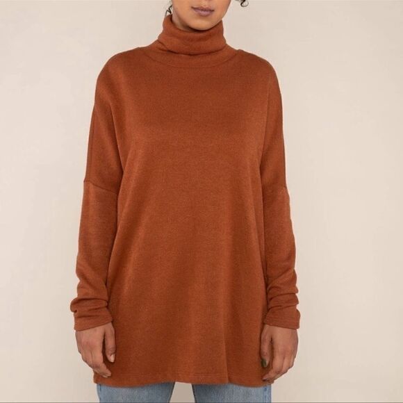 NLT Burnt Orange oversized turtleneck sweater - Picture 1 of 3